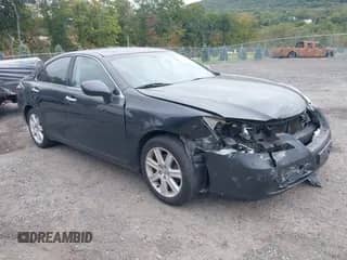 2007 Lexus ES 330 z VIN JTHBJ46G172084506, wystawiony jako IAAI lot #43232507 z przebiegiem 164 686 mil mil oraz . Historia ofert i sprzedaży dostępna na DreamBid. Obrazek 1.