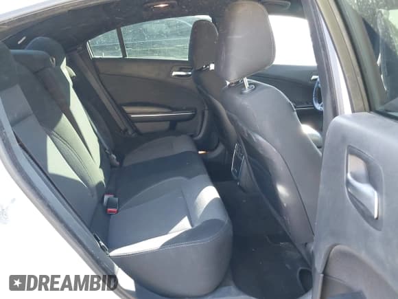 ✅ 2016 Dodge Charger SE • VIN: 2C3CDXBGXGH121262 • Лот: 43652599. Опубликован ранее на IAAI с пробегом 110 996 миль. Бесплатный доступ к архиву аукционных продаж из США и подробный отчёт об истории автомобиля на DreamBid. Изображение 8.