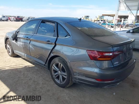 ✅ 2019 Volkswagen Jetta S • VIN: 3VWCB7BU2KM250224 • Лот: 43148534. Опубликован ранее на IAAI с пробегом 99 616 миль. Бесплатный доступ к архиву аукционных продаж из США и подробный отчёт об истории автомобиля на DreamBid. Изображение 3.