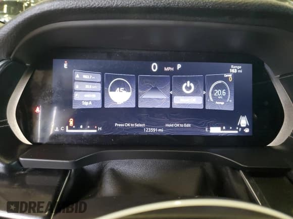 ✅ 2022 Jeep Grand Cherokee Altitude • VIN: 1C4RJHAG7N8592259 • Лот: 89513645. Опубликован ранее на Copart с пробегом 123 591 миль. Бесплатный доступ к архиву аукционных продаж из США и подробный отчёт об истории автомобиля на DreamBid. Изображение 9.