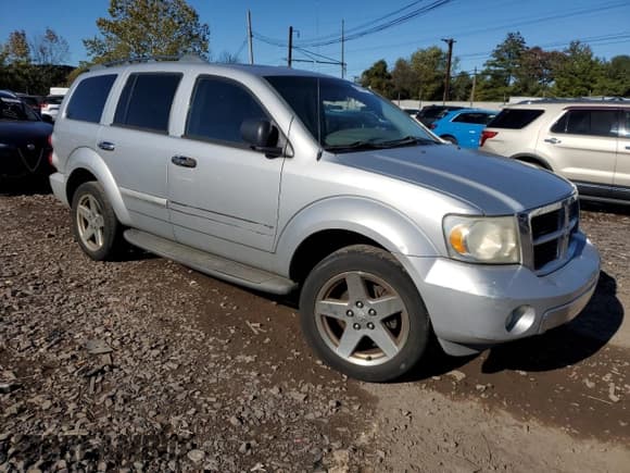 ✅ 2007 Dodge Durango Limited • VIN: 1D8HB58227F533928 • Лот: 82384455. Опубликован ранее на Copart с пробегом 217 867 миль. Бесплатный доступ к архиву аукционных продаж из США и подробный отчёт об истории автомобиля на DreamBid. Изображение 4.
