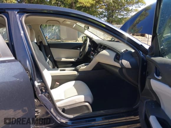 ✅ 2021 Honda Insight EX • VIN: 19XZE4F57ME009438 • Lot: 43333252. Wystawiony na IAAI z przebiegiem 85 143 mil. Bezpłatny archiwum sprzedaży aukcyjnych z USA i szczegółowy raport historii pojazdu na DreamBid. Zdjęcie 5.