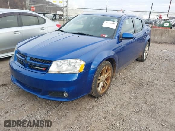 ✅ 2013 Dodge Avenger SXT • VIN: 1C3CDZCBXDN557109 • Лот: 41496048. Опубликован ранее на IAAI с пробегом 104 494 миль. Бесплатный доступ к архиву аукционных продаж из США и подробный отчёт об истории автомобиля на DreamBid. Изображение 2.