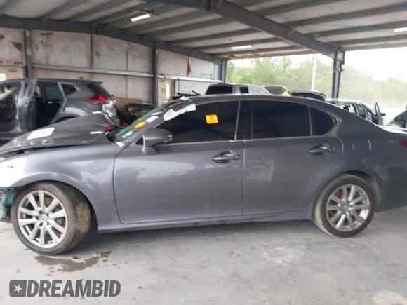 ✅ 2013 Lexus GS 350 • VIN: JTHBE1BL2D5026808 • Lot: 42098896. Listed on IAAI with 201,463 mi. Free auction sales archive from the USA and detailed vehicle history report at DreamBid. Image 15.