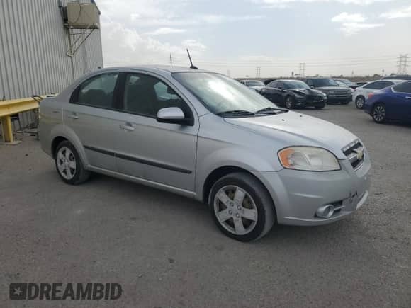 2011 Chevrolet Aveo 2LT z VIN KL1TG5DE4BB264073, wystawiony jako Copart lot #87734995 z przebiegiem 83 896 mil mil oraz Czysty tytuł • Clean title. Historia ofert i sprzedaży dostępna na DreamBid. Obrazek 4.