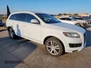 ✅ 2013 Audi Q7 Premium Plus • VIN: WA1LGAFE7DD009739 • Lot: 83839605. Wystawiony na Copart z przebiegiem 65 511 mil. Bezpłatny archiwum sprzedaży aukcyjnych z USA i szczegółowy raport historii pojazdu na DreamBid. Zdjęcie 4.