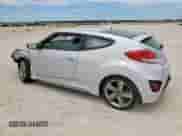 2013 Hyundai Veloster Turbo с VIN KMHTC6AE0DU153926, выставлен на аукционе Copart как лот 66184095 с пробегом 78 193 миль миль и Списание • Salvage title. История ставок и продаж доступна на DreamBid. Изображение 2.