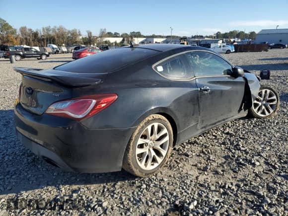 2013 Hyundai Genesis Coupe R-Spec с VIN KMHHT6KD6DU105021, выставлен на аукционе Copart как лот 83392894 с пробегом 215 664 миль миль и Списание • Salvage title. История ставок и продаж доступна на DreamBid. Изображение 3.