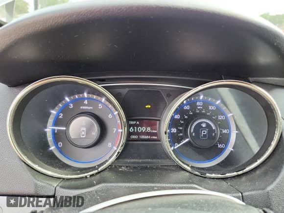 2013 Hyundai Sonata GLS with VIN 5NPEB4AC9DH685544, listed as a Copart auction lot 70215285 with 135,684 mi miles and Salvage title. Bid and sale history available at DreamBid. Image 9.