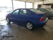 ✅ 2006 Ford Focus S • VIN: 1FAHP34N46W245482 • Lot: 85675445. Wystawiony na Copart z przebiegiem 205 509 mil. Bezpłatny archiwum sprzedaży aukcyjnych z USA i szczegółowy raport historii pojazdu na DreamBid. Zdjęcie 2.