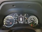 ✅ 2020 Toyota Tundra Limited • VIN: 5TFHY5F18LX894480 • Lot: 86768315. Wystawiony na Copart z przebiegiem 42 833 mil. Bezpłatny archiwum sprzedaży aukcyjnych z USA i szczegółowy raport historii pojazdu na DreamBid. Zdjęcie 9.