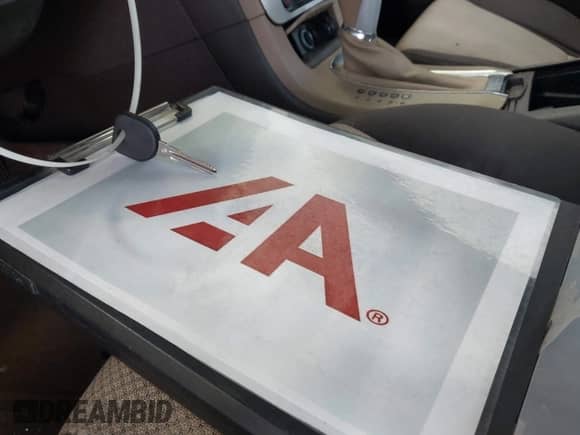 2012 Chevrolet Malibu 1LT с VIN 1G1ZC5E03CF284982, выставлен на аукционе IAAI как лот 43379149 с пробегом 200 196 миль миль и . История ставок и продаж доступна на DreamBid. Изображение 11.