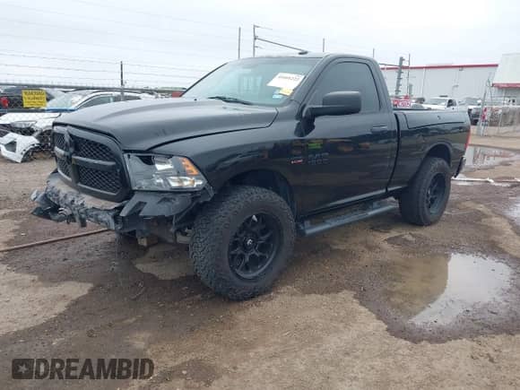 2017 Ram 1500 Tradesman with VIN 3C6JR7AT2HG523546, listed as a IAAI auction lot 41601222 with 109,578 mi miles and . Bid and sale history available at DreamBid. Image 2.
