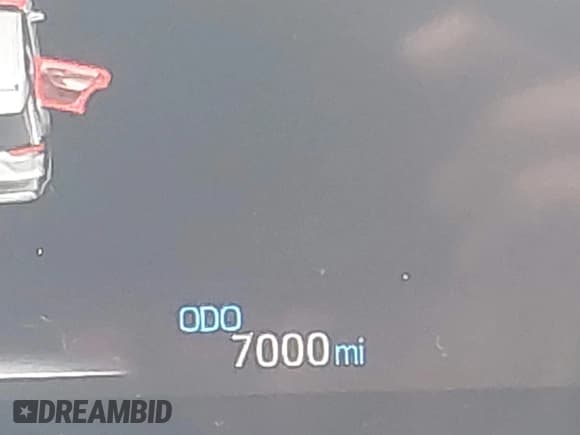 ✅ 2025 Toyota RAV4 XLE Premium • VIN: 2T3A1RFV8SW513729 • Lot: 43489898. Listed on IAAI with 7,000 mi. Free auction sales archive from the USA and detailed vehicle history report at DreamBid. Image 15.