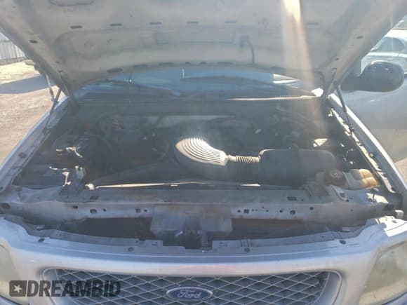 ✅ 1998 Ford F-150 XL • VIN: 2FTZX08W2WCA36561 • Lot: 94142665. Listed on Copart with 206,661 mi. Free auction sales archive from the USA and detailed vehicle history report at DreamBid. Image 11.