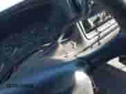 1999 Chevrolet Silverado 1500 LT z VIN 1GCEK14T7XE208562, wystawiony jako IAAI lot #43530535 z przebiegiem 265 321 mil mil oraz . Historia ofert i sprzedaży dostępna na DreamBid. Obrazek 11.