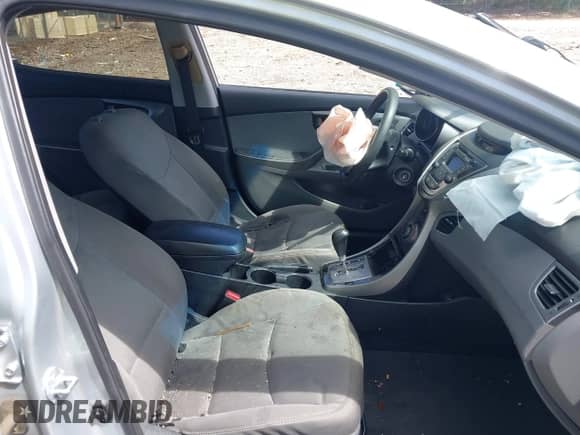 ✅ 2013 Hyundai Elantra GLS • VIN: 5NPDH4AE1DH220042 • Lot: 43321412. Wystawiony na IAAI z przebiegiem 160 000 mil mil. Skorzystaj z bezpłatnego archiwum sprzedaży aukcyjnych z USA i zobacz szczegółowy raport historii pojazdu na DreamBid. Zdjęcie 5.