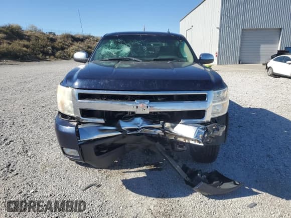 ✅ 2011 Chevrolet Silverado 1500 LT • VIN: 3GCPKSE30BG239702 • Lot: 82745925. Listed on Copart with 237,459 mi. Free auction sales archive from the USA and detailed vehicle history report at DreamBid. Image 5.