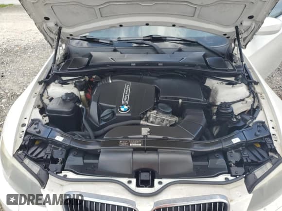 ✅ 2012 BMW 3 Series 335i • VIN: WBADX7C52CE745821 • Lot: 66735105. Listed on Copart with 136,845 mi. Free auction sales archive from the USA and detailed vehicle history report at DreamBid. Image 11.