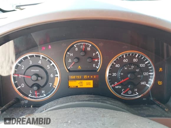 ✅ 2015 Nissan Titan SV • VIN: 1N6BA0ED1FN503871 • Lot: 41491164. Listed on IAAI with 168,793 mi. Free auction sales archive from the USA and detailed vehicle history report at DreamBid. Image 7.