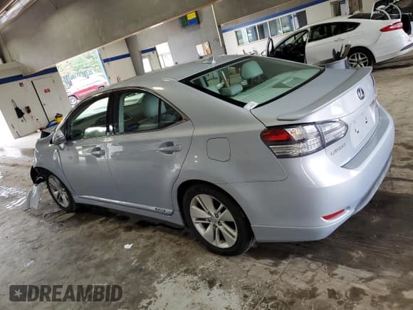 ✅ 2010 Lexus HS 250h • VIN: JTHBB1BAXA2016192 • Lot: 73228324. Wystawiony na Copart z przebiegiem 175 912 mil. Bezpłatny archiwum sprzedaży aukcyjnych z USA i szczegółowy raport historii pojazdu na DreamBid. Zdjęcie 2.