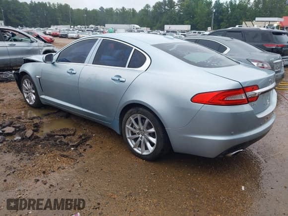 ✅ 2012 Jaguar XF • VIN: SAJWA0FBXCLS28723 • Лот: 43066582. Опубликован ранее на IAAI с пробегом 122 899 миль. Бесплатный доступ к архиву аукционных продаж из США и подробный отчёт об истории автомобиля на DreamBid. Изображение 3.
