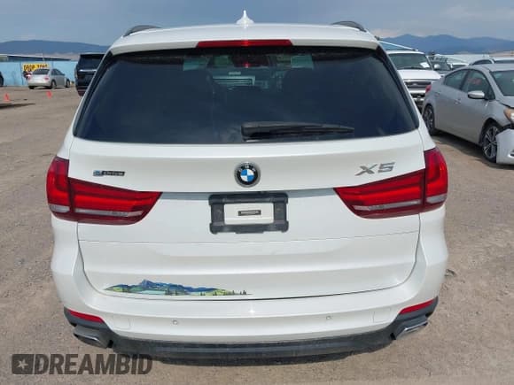 ✅ 2016 BMW X5 xDrive40e • VIN: 5UXKT0C53G0S79248 • Lot: 43048544. Wystawiony na IAAI z przebiegiem 126 181 mil. Bezpłatny archiwum sprzedaży aukcyjnych z USA i szczegółowy raport historii pojazdu na DreamBid. Zdjęcie 16.