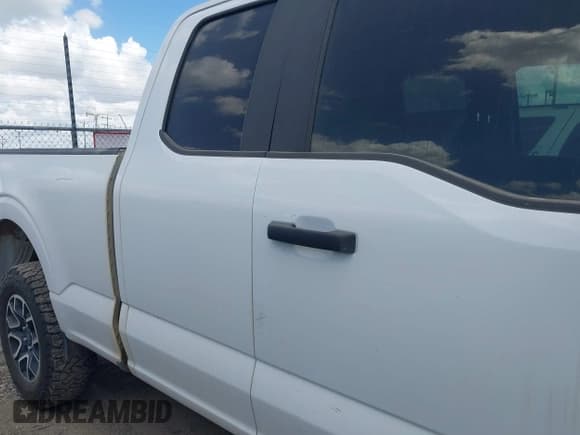 ✅ 2022 Ford F-150 XL • VIN: 1FTEX1EP8NKE11235 • Lot: 42524567. Listed on IAAI with 86,647 mi. Free auction sales archive from the USA and detailed vehicle history report at DreamBid. Image 6.