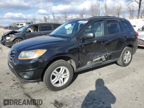 ✅ 2010 Hyundai Santa Fe GLS • VIN: 5NMSG3AB1AH384040 • Lot: 84104334. Listed on Copart with 169,371 mi. Free auction sales archive from the USA and detailed vehicle history report at DreamBid. Image 1.