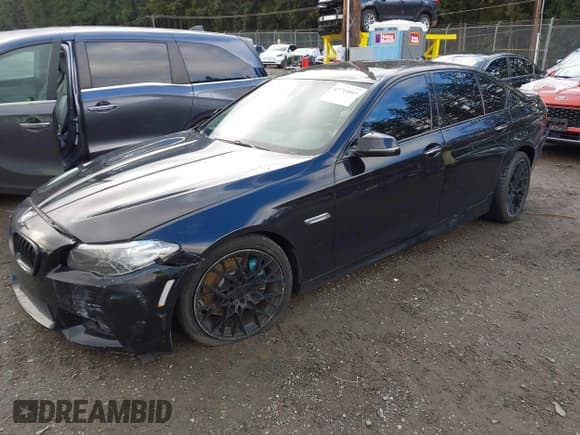 ✅ 2016 BMW 5 Series 535d • VIN: WBAXA5C57GG042082 • Lot: 43714663. Listed on IAAI with 95,771 mi. Free auction sales archive from the USA and detailed vehicle history report at DreamBid. Image 2.