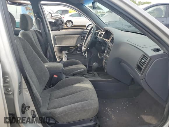 ✅ 2003 Hyundai Elantra GLS • VIN: KMHDN45DX3U609417 • Lot: 58330325. Wystawiony na Copart z przebiegiem Nie podano. Bezpłatny archiwum sprzedaży aukcyjnych z USA i szczegółowy raport historii pojazdu na DreamBid. Zdjęcie 7.