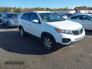 ✅ 2013 Kia Sorento LX • VIN: 5XYKTDA61DG397082 • Lot: 43481521. Listed on IAAI with 157,814 mi. Free auction sales archive from the USA and detailed vehicle history report at DreamBid. Image 1.