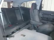 ✅ 2014 Chevrolet Traverse LT • VIN: 1GNKRGKD8EJ323079 • Lot: 43639543. Wystawiony na IAAI z przebiegiem 128 966 mil. Bezpłatny archiwum sprzedaży aukcyjnych z USA i szczegółowy raport historii pojazdu na DreamBid. Zdjęcie 8.