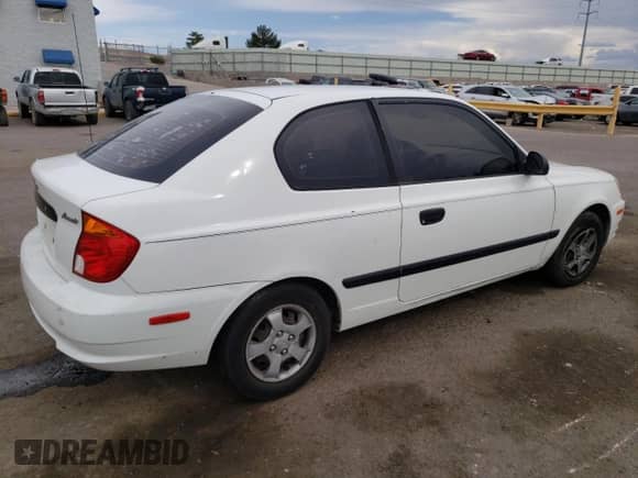2004 Hyundai Accent с VIN KMHCF35C64U311491, выставлен на аукционе Copart как лот 42911004 с пробегом 178 487 миль миль и Списание • Salvage title. История ставок и продаж доступна на DreamBid. Изображение 3.