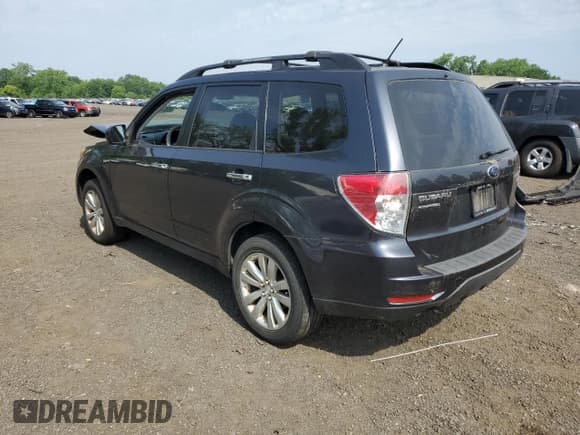 ✅ 2013 Subaru Forester X Premium • VIN: JF2SHADC8DH429777 • Lot: 60674025. Listed on Copart with 162,835 mi. Free auction sales archive from the USA and detailed vehicle history report at DreamBid. Image 2.