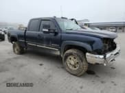 ✅ 2006 Chevrolet Silverado 2500HD Work Truck • VIN: 1GCHK29U46E171912 • Lot: 61402835. Wystawiony na Copart z przebiegiem Nie podano. Bezpłatny archiwum sprzedaży aukcyjnych z USA i szczegółowy raport historii pojazdu na DreamBid. Zdjęcie 4.