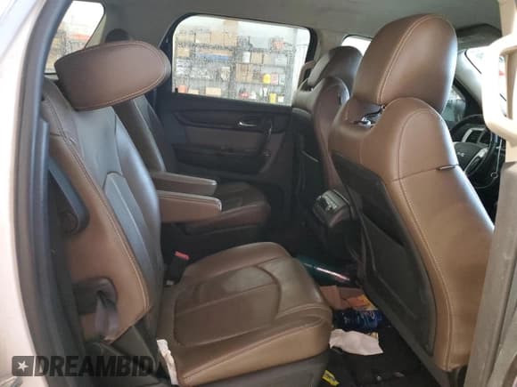 ✅ 2017 GMC Acadia Limited • VIN: 1GKKRSKD3HJ199808 • Lot: 90039135. Wystawiony na Copart z przebiegiem 141 355 mil. Bezpłatny archiwum sprzedaży aukcyjnych z USA i szczegółowy raport historii pojazdu na DreamBid. Zdjęcie 11.