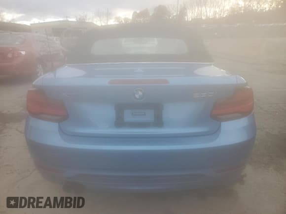 ✅ 2020 BMW 2 Series 230i xDrive • VIN: WBA2K1C03L7E59684 • Lot: 90629955. Listed on Copart with 42,805 mi. Free auction sales archive from the USA and detailed vehicle history report at DreamBid. Image 6.