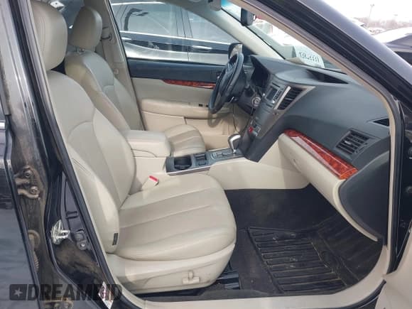 ✅ 2012 Subaru Outback Limited • VIN: 4S4BRBJC7C3207485 • Lot: 43875331. Listed on IAAI with 108,105 mi. Free auction sales archive from the USA and detailed vehicle history report at DreamBid. Image 5.