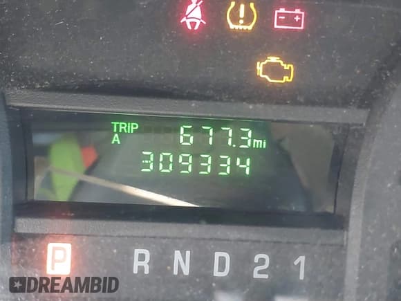 ✅ 2012 Ford Econoline Cargo Commercial • VIN: 1FTNS2EW4CDA50633 • Lot: 40694015. Wystawiony na IAAI z przebiegiem 309 334 mil. Bezpłatny archiwum sprzedaży aukcyjnych z USA i szczegółowy raport historii pojazdu na DreamBid. Zdjęcie 15.