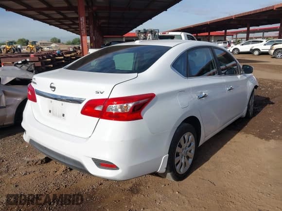 ✅ 2017 Nissan Sentra SL • VIN: 3N1AB7AP8HY362794 • Lot: 43713832. Listed on IAAI with 107,265 mi. Free auction sales archive from the USA and detailed vehicle history report at DreamBid. Image 4.