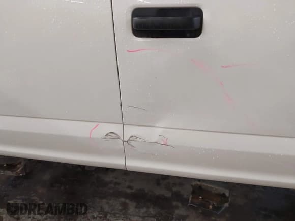 ✅ 2019 Ford F-250 XL • VIN: 1FT7W2B66KED43282 • Lot: 42940654. Listed on IAAI with 223,869 mi. Free auction sales archive from the USA and detailed vehicle history report at DreamBid. Image 12.