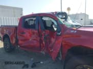 ✅ 2025 Chevrolet Silverado 1500 LT Trail Boss • VIN: 3GCUKFED5SG366335 • Lot: 43010115. Wystawiony na IAAI z przebiegiem Nie podano. Bezpłatny archiwum sprzedaży aukcyjnych z USA i szczegółowy raport historii pojazdu na DreamBid. Zdjęcie 6.