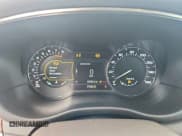 ✅ 2019 Lincoln MKC Select • VIN: 5LMCJ2C97KUL31954 • Лот: 82516875. Опубликован ранее на Copart с пробегом 40 988 миль. Бесплатный доступ к архиву аукционных продаж из США и подробный отчёт об истории автомобиля на DreamBid. Изображение 9.