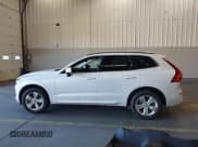 ✅ 2022 Volvo XC60 Momentum • VIN: YV4L12RK7N1035630 • Лот: 43514160. Опубликован ранее на IAAI с пробегом 90 240 миль. Бесплатный доступ к архиву аукционных продаж из США и подробный отчёт об истории автомобиля на DreamBid. Изображение 14.