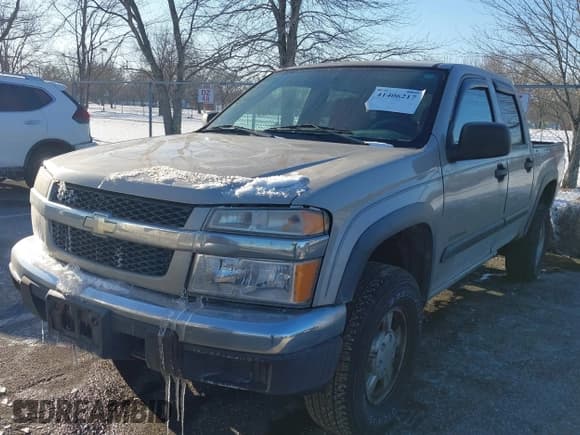 ✅ 2004 Chevrolet Colorado 1SE LS Z71 • VIN: 1GCDT136548123279 • Лот: 41406217. Опубликован ранее на IAAI с пробегом 284 445 миль. Бесплатный доступ к архиву аукционных продаж из США и подробный отчёт об истории автомобиля на DreamBid. Изображение 2.