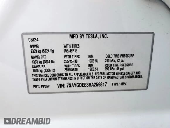 ✅ 2024 Tesla Model Y Long Range • VIN: 7SAYGDEE3RA259817 • Lot: 92729895. Wystawiony na Copart z przebiegiem 8 800 mil. Bezpłatny archiwum sprzedaży aukcyjnych z USA i szczegółowy raport historii pojazdu na DreamBid. Zdjęcie 13.