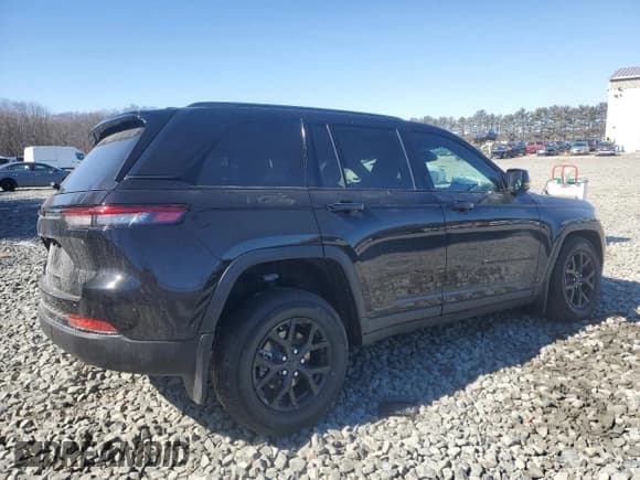 ✅ 2025 Jeep Grand Cherokee Altitude X • VIN: 1C4RJHAG7SC292536 • Lot: 47192705. Listed on Copart with 538 mi. Free auction sales archive from the USA and detailed vehicle history report at DreamBid. Image 3.