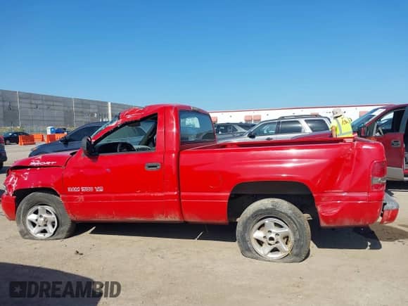 2001 Dodge 1500 with VIN 1B7HC16Z11S735176, listed as a IAAI auction lot 42701943 with 268,564 mi miles and . Bid and sale history available at DreamBid. Image 13.