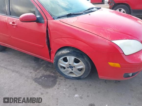 ✅ 2006 Ford Focus ST • VIN: 1FAHP38Z56W141368 • Lot: 41565922. Listed on IAAI with 201,653 mi. Free auction sales archive from the USA and detailed vehicle history report at DreamBid. Image 6.
